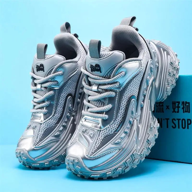 Spring Wide Sneakers