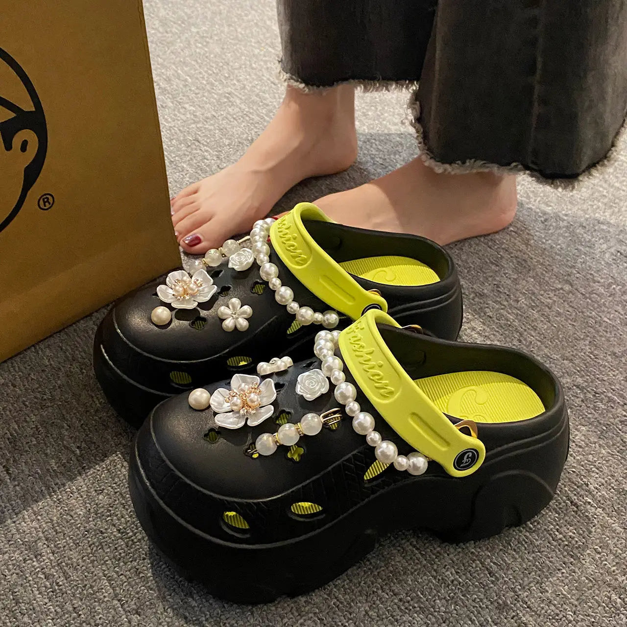 Spring Dynamic Slippers